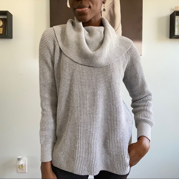 Michael Kors Knit Cowl Neckline Sweater S - Picture 12 of 14